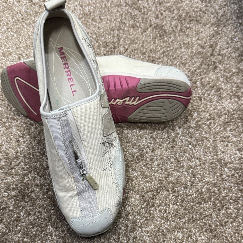 Merrell Women's Cream and Pink Slip-On Sneakers